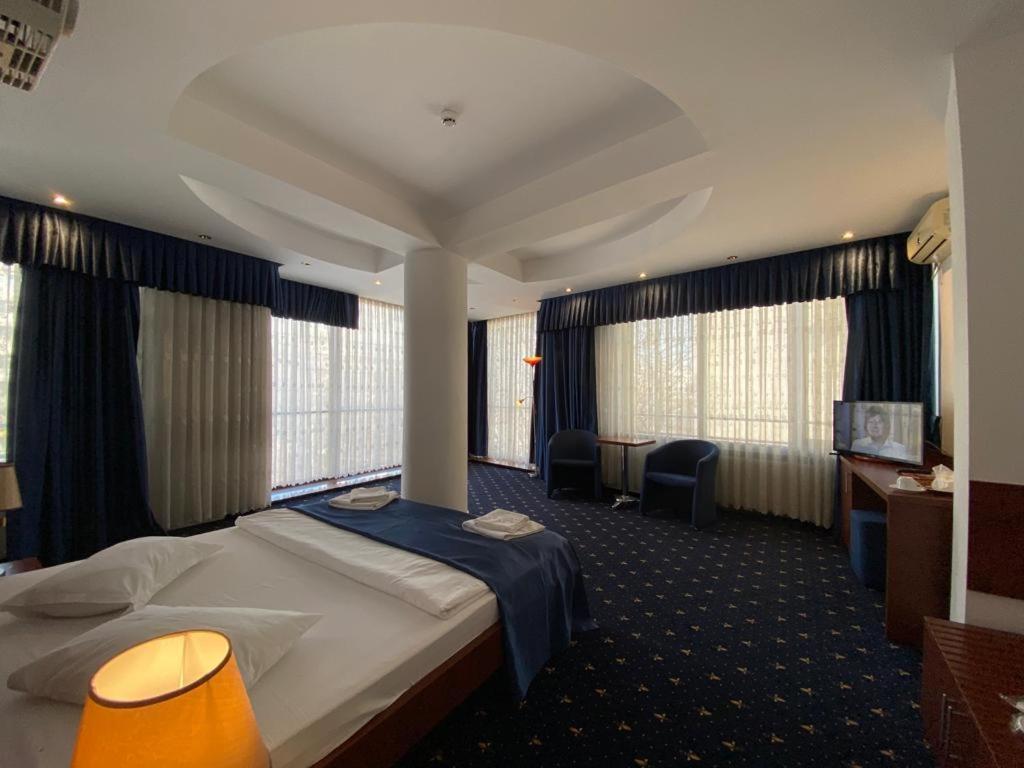 Samaa Hotel Bucureşti Eksteriør bilde